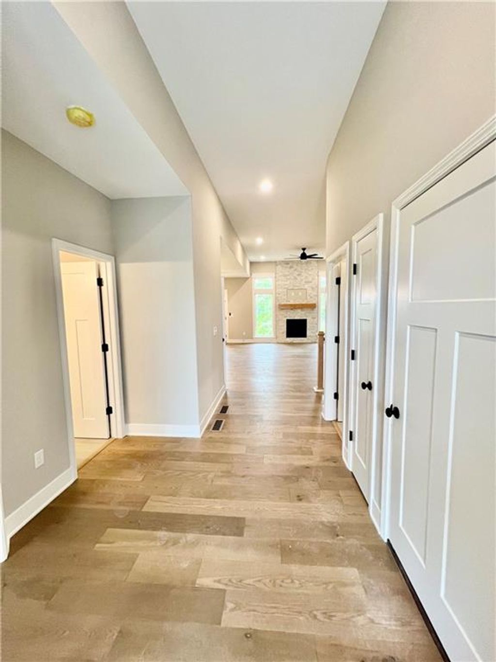 Photo of 1921 Longview Drive, Liberty, MO 64068 (MLS # 2609019)