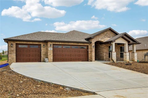 Photo of 1644 N 157th Lane, Basehor, KS 66007 (MLS # 2636253)