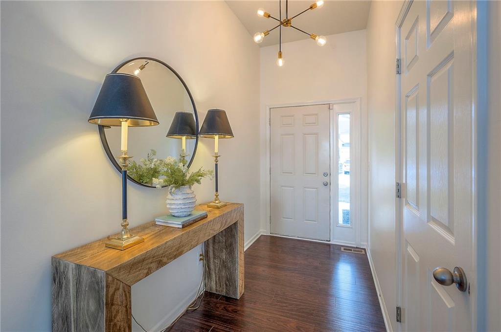 1322 Austin Court