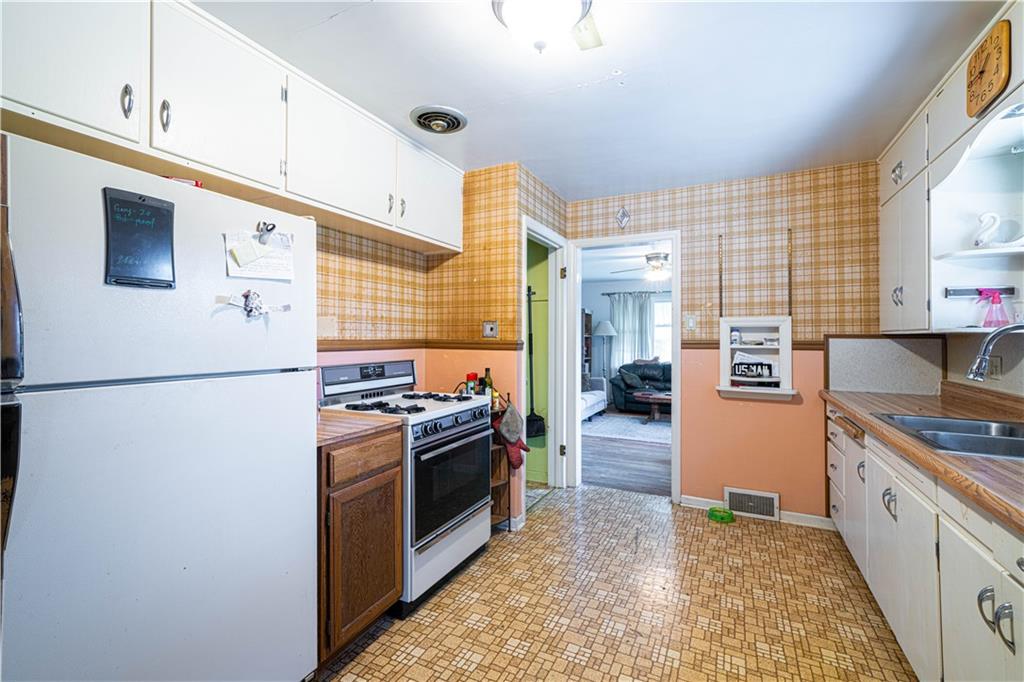1501 S 20th Street W