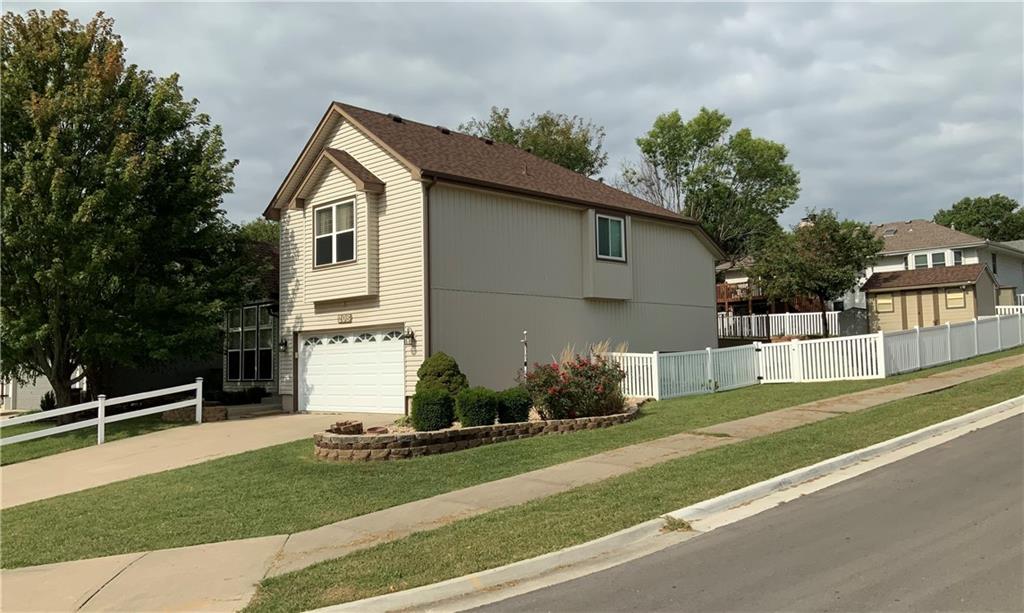 208 N Pacific Court