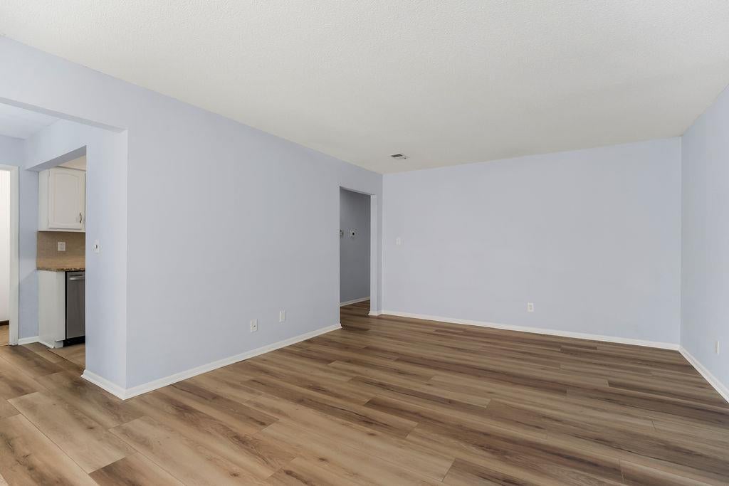 10106 W 96th-#C Terrace C