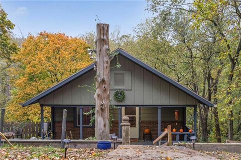 Photo of 11534 Gill Street, Sugar Creek, MO 64054 (MLS # 2584496)