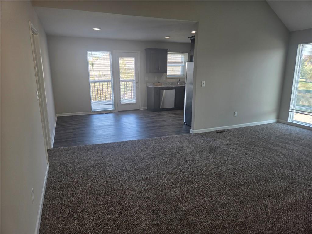21721 North Ridge