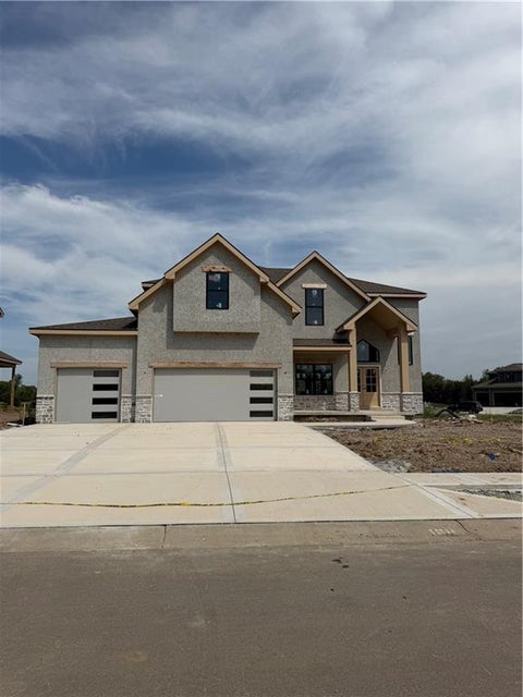 MLS: 2639916