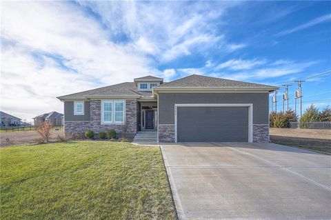 25274 W 83rd Terrace Lenexa KS 66227