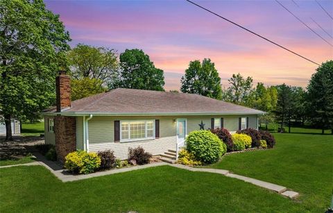 709 W Ogden Street, Gallatin, MO 64640 - #: 2545871