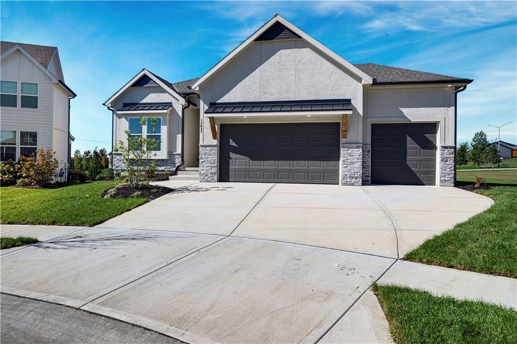 13037 W 174th Place
