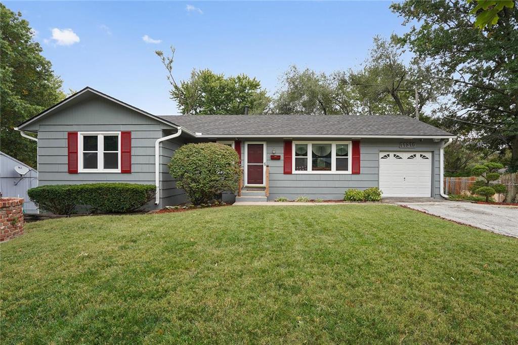 Photo 1 of 25 — 11319 Herrick Avenue, Kansas City, MO 64134