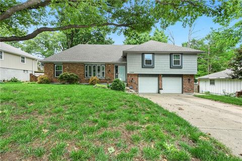 Photo of 12000 E 62nd Street, Kansas City, MO 64133 (MLS # 2620675)