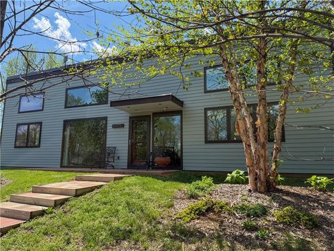 MLS: 2614676