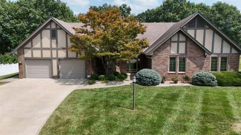 Photo of 2309 Buckingham Street, St Joseph, MO 64506 (MLS # 2636059)