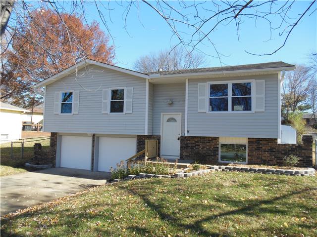 Photo 1 of 17 — 131 N 80th Place, Kansas City, KS 66111