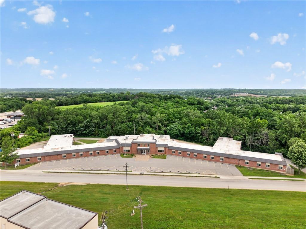 Photo 1 of 76 — 106 Hospital Drive, Smithville, MO 64089