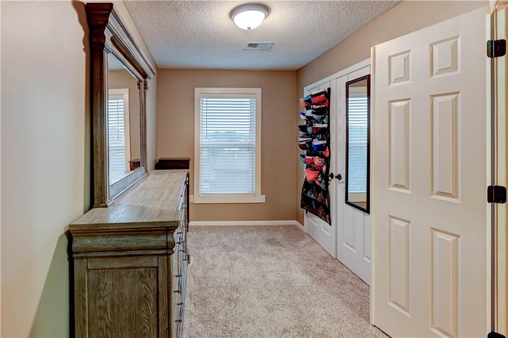 Kansas City, Missouri 64157, United States, 4 Bedrooms Bedrooms, ,3 BathroomsBathrooms,Residential,Active,179441