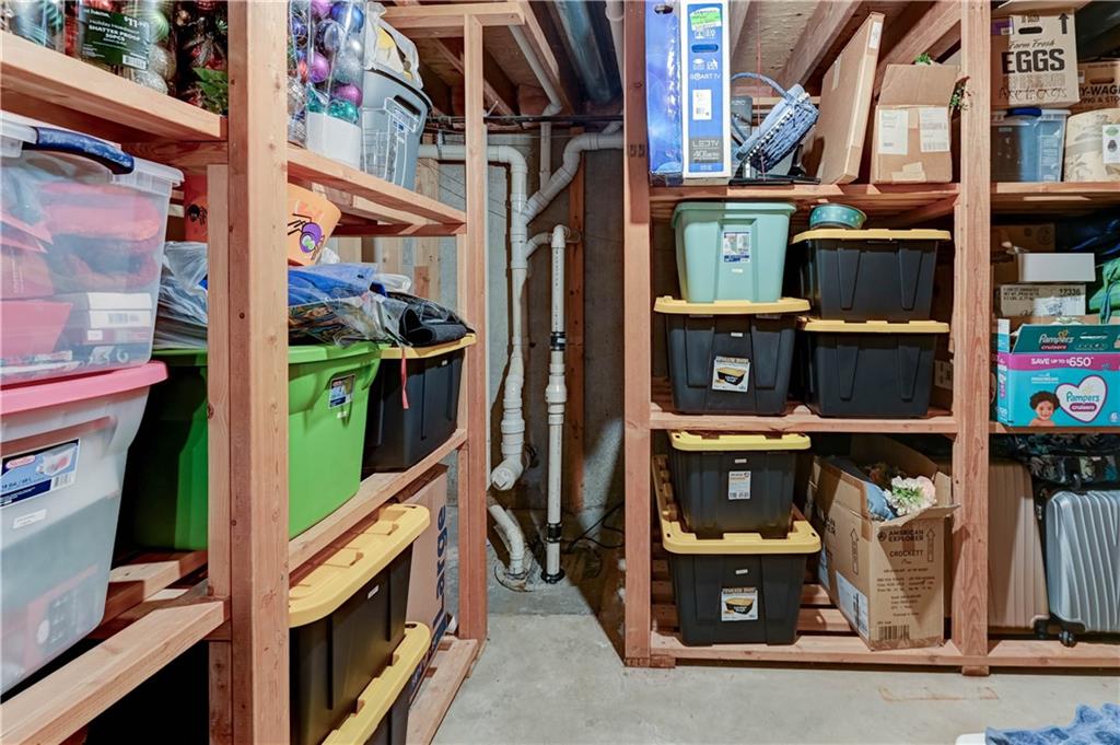 Kansas City, Missouri 64157, United States, 4 Bedrooms Bedrooms, ,3 BathroomsBathrooms,Residential,Active,179441