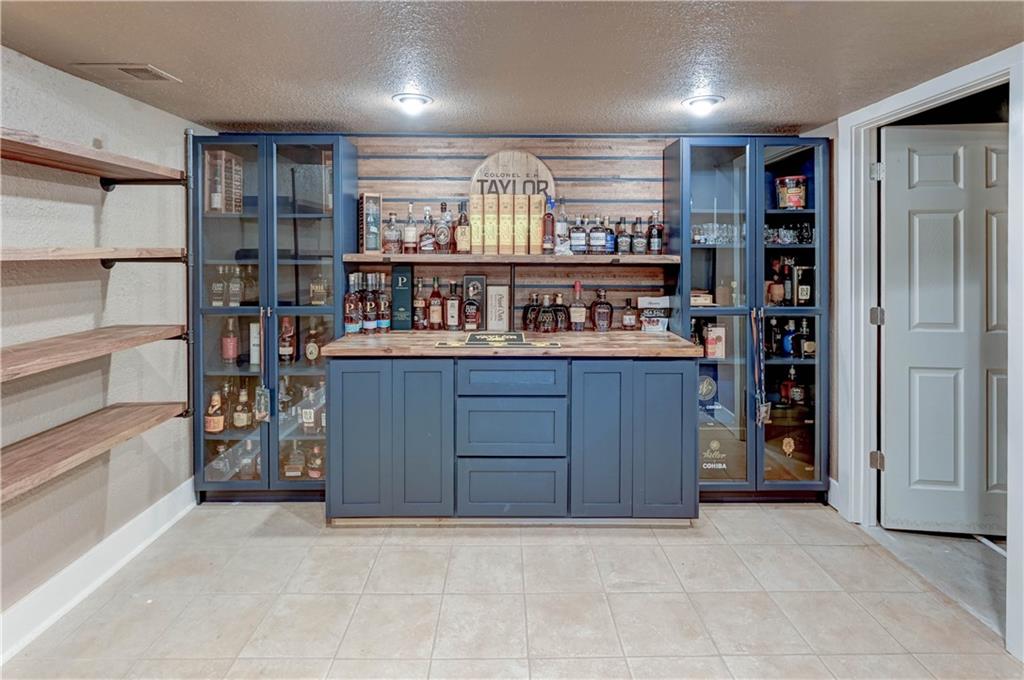 Kansas City, Missouri 64157, United States, 4 Bedrooms Bedrooms, ,3 BathroomsBathrooms,Residential,Active,179441