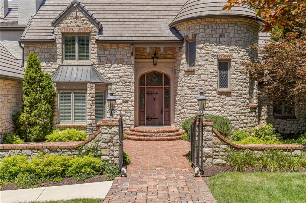 3040 W 118th Terrace