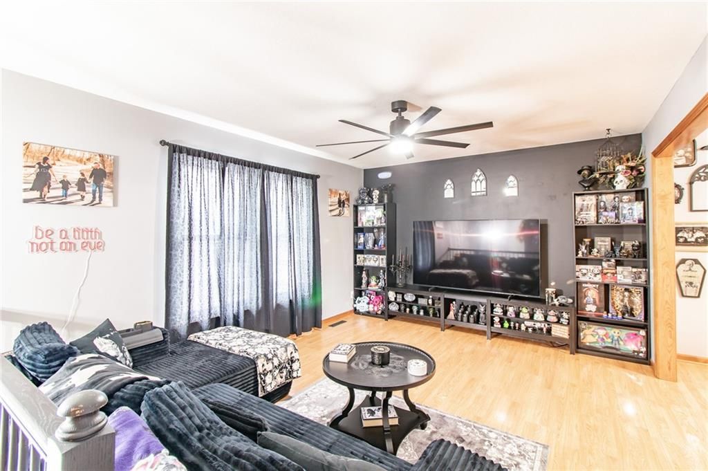 Photo of 1208 Cambridge Drive, Warrensburg, MO 64093 (MLS # 2598285)