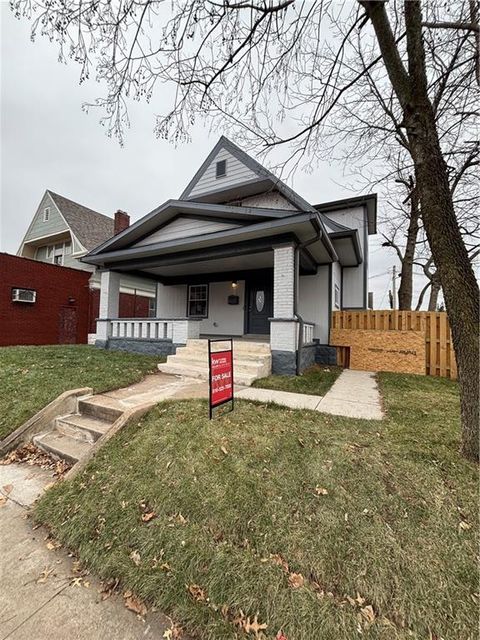 419 W Maple Avenue Independence MO 64050