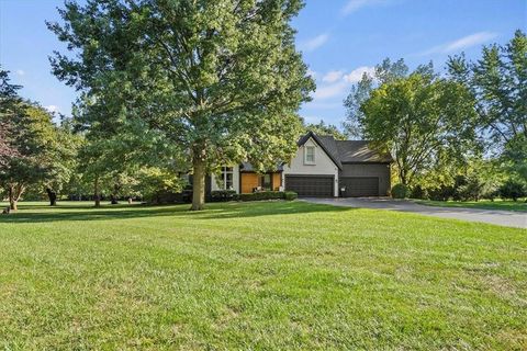 10615 W 164th Street Overland Park KS 66221
