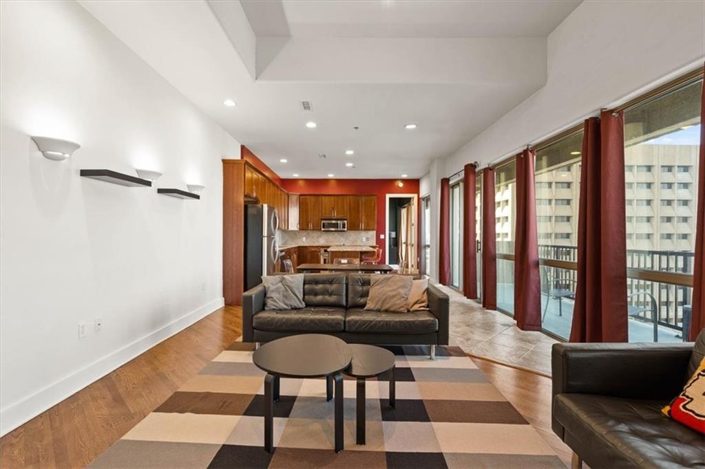 600 Admiral Boulevard 1905