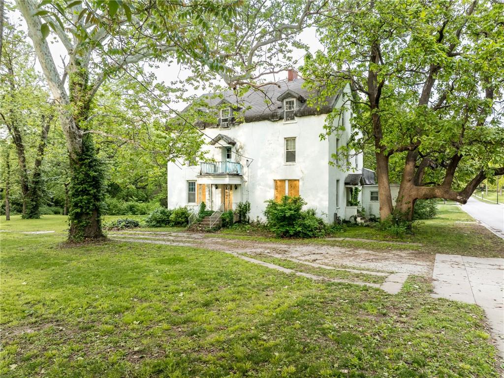 Photo 1 of 21 — 414 E Cedar Street, Olathe, KS 66061