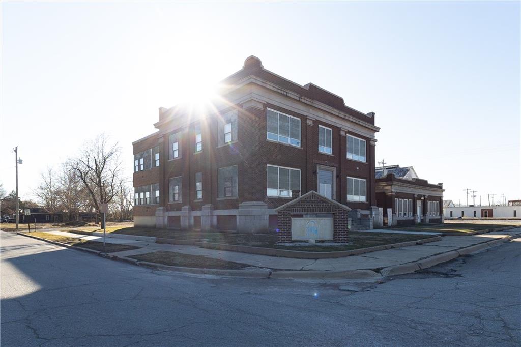 1103 Illinois Street