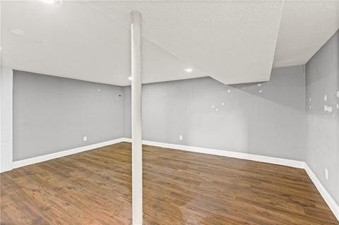 Tiny photo for 201 E Hurt Street, Liberty, MO 64068 (MLS # 2630739)