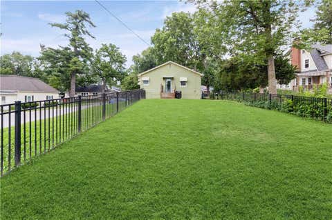 Tiny photo for 201 E Hurt Street, Liberty, MO 64068 (MLS # 2630739)