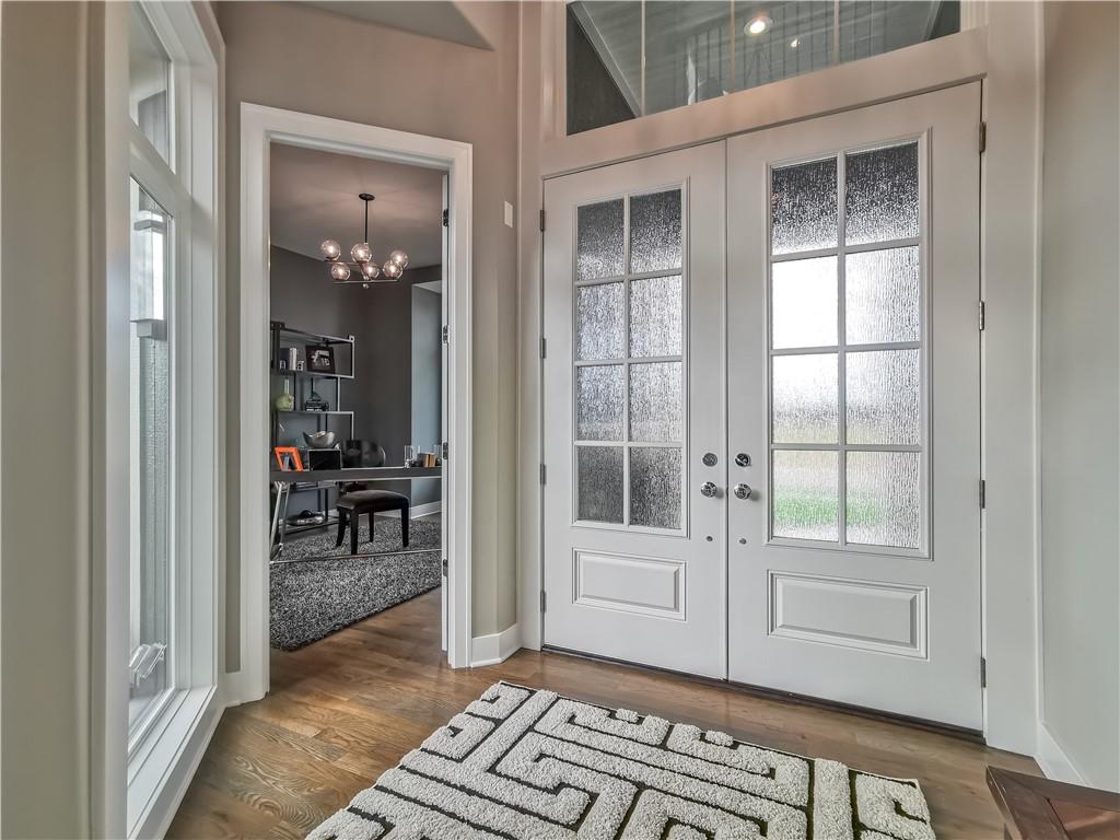 15915 Glenfinnan Way