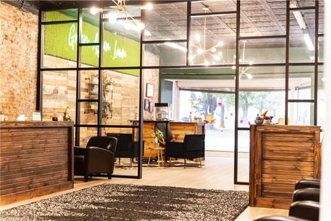 10 S Silver Street Paola KS 66071