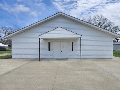 Photo of 8042 Main Street, Eagleville, MO 64442 (MLS # 2616702)