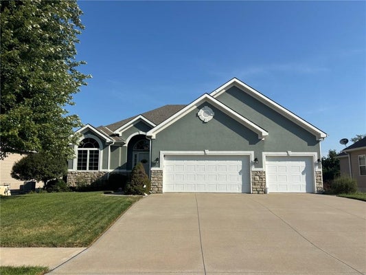 4713 CORINTH DR, SAINT JOSEPH, MO 64506 - Image 4a6602c040e48e00e0dbdfd2fbb8312b/12651926