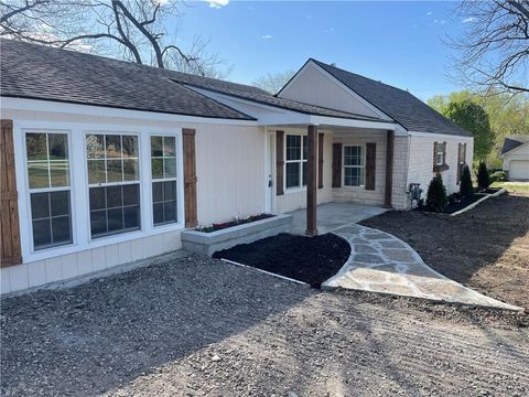 8149 Ditzler Avenue, Raytown, MO 64138 - MLS#: 2542652