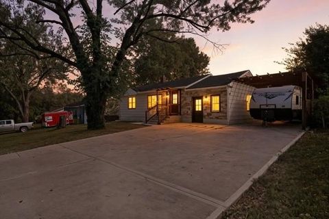 7835 Donnelly Avenue, Kansas City, MO 64138 - MLS#: 2583098