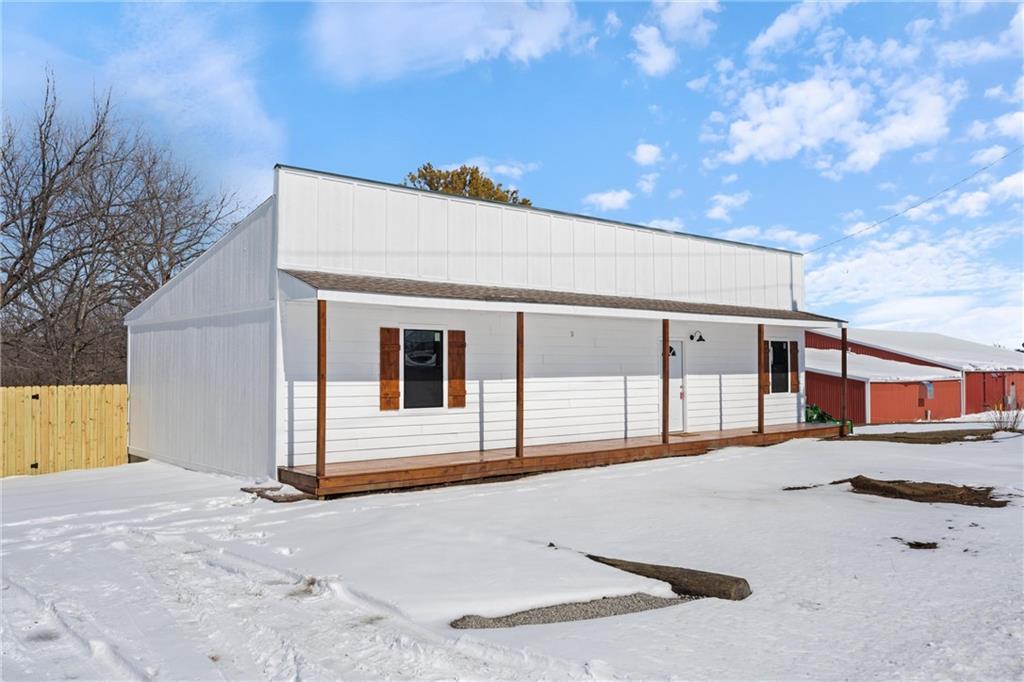 Listing image 2