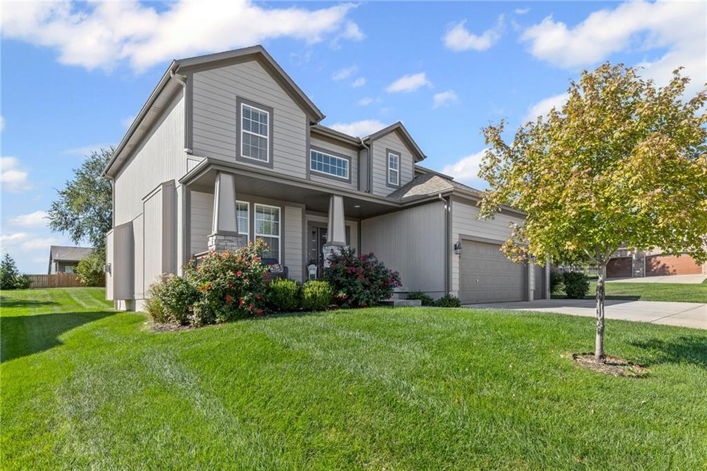 3414 N 128th Terrace