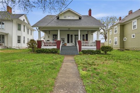 814 N Main Street, Carrollton, MO 64633 - #: 2613905