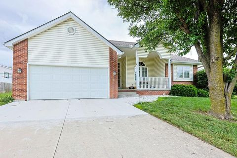 5212 Stoneridge Drive St Joseph MO 64507