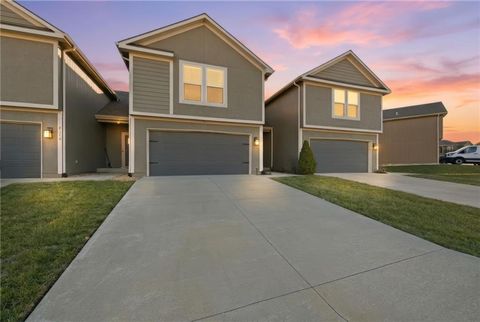 4917 N 141st Lane Basehor KS 66007