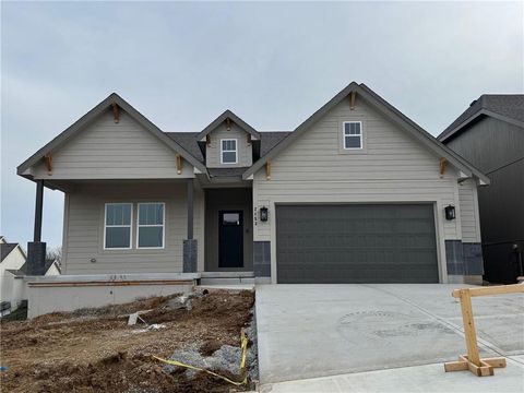 2153 Black Walnut Drive, Liberty, MO 64068 - MLS#: 2579095