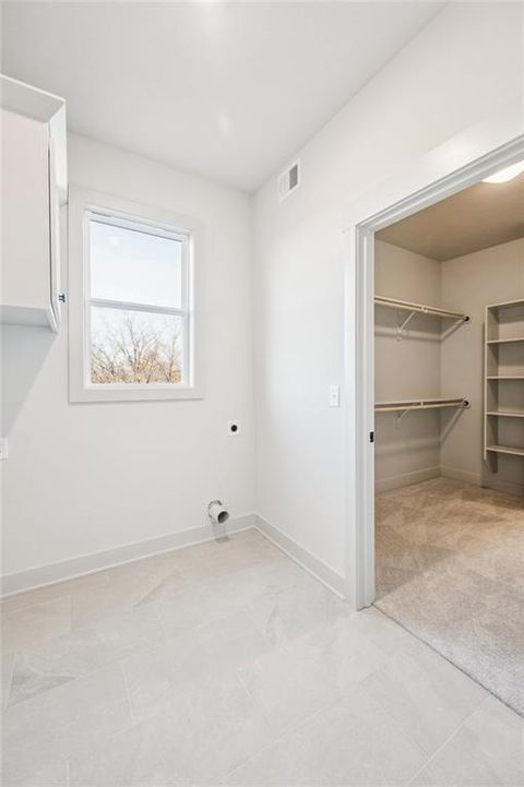 Tiny photo for 2153 Black Walnut Drive, Liberty, MO 64068 (MLS # 2579095)