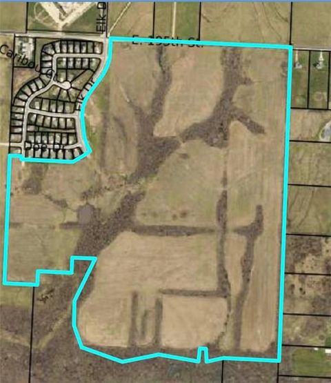 E 195th Street Raymore MO 64083