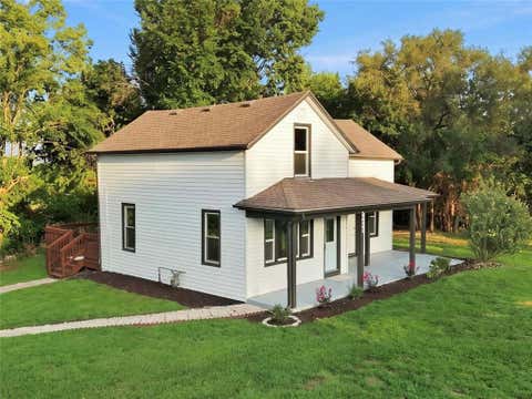 Photo of 2421 N 72ND Street, Kansas City, KS 66109 (MLS # 2636842)