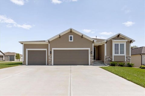 31501 W 86th Court, De Soto, KS 66018 - MLS#: 2555811