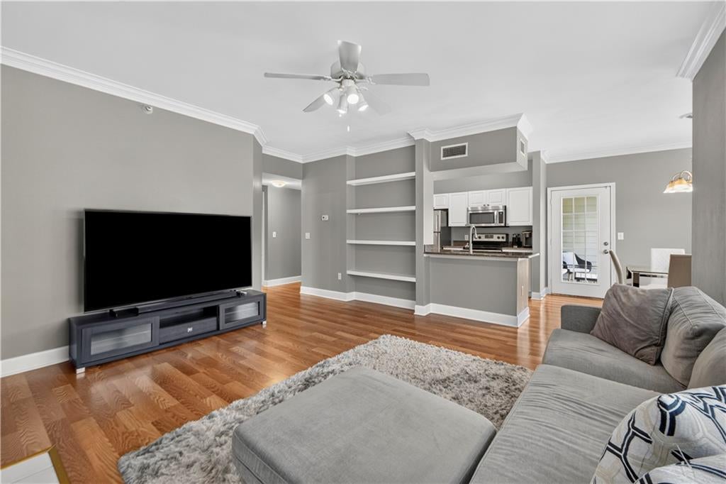 11610 Tomahawk Creek Parkway K