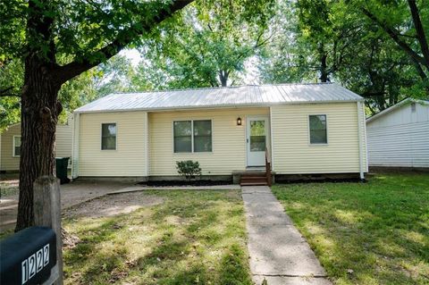 1222 Richard Avenue, Parsons, KS 67357 - MLS#: 2606026