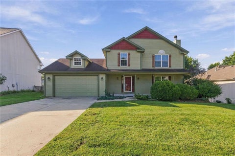 Photo of 9101 NE 109th Terrace, Kansas City, MO 64157 (MLS # 2643025)