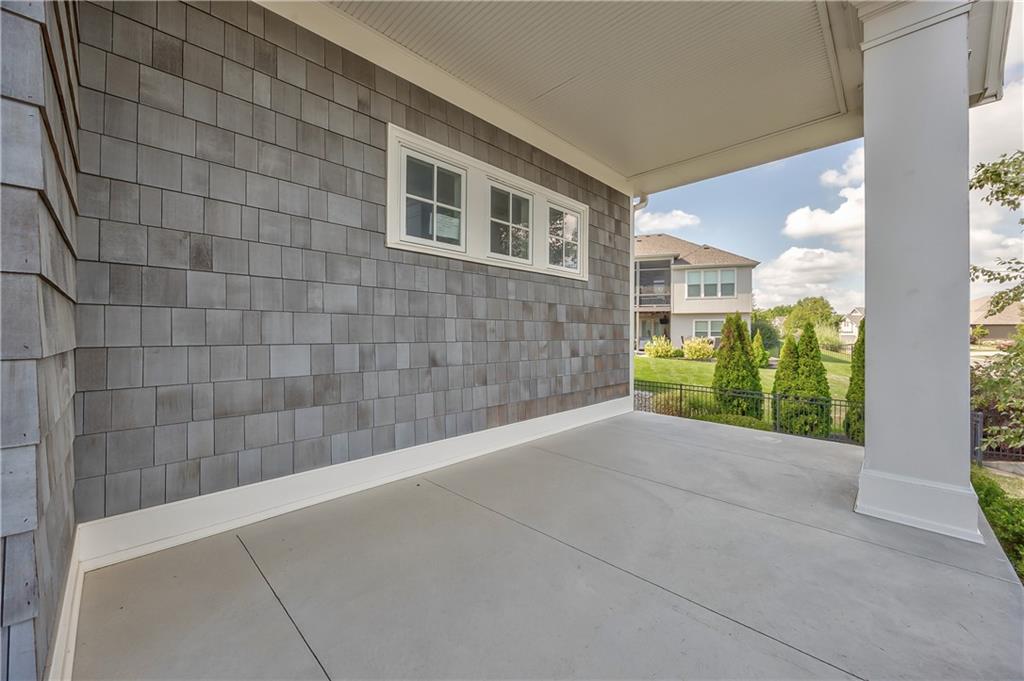 9742 Shady Bend Circle